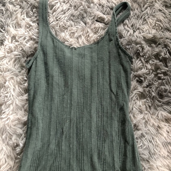 AMERICAN EAGLE TOP💚 - Picture 2 of 2